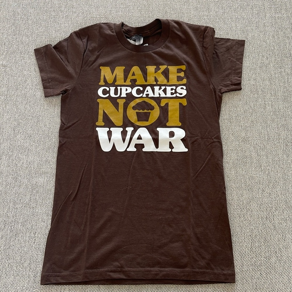 Brand new Johnny Cupcakes Tee